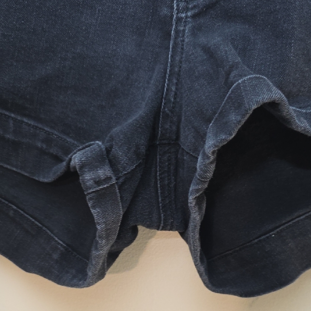 Refuge Black Wash High Waist Jean Shorts - Picture 5 of 8